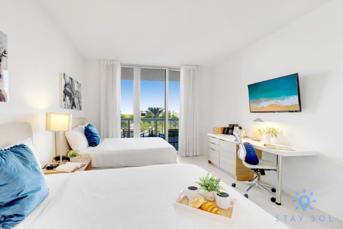Balcony - Pool - Near Beach - Gym Hallandale Beach Exterior photo