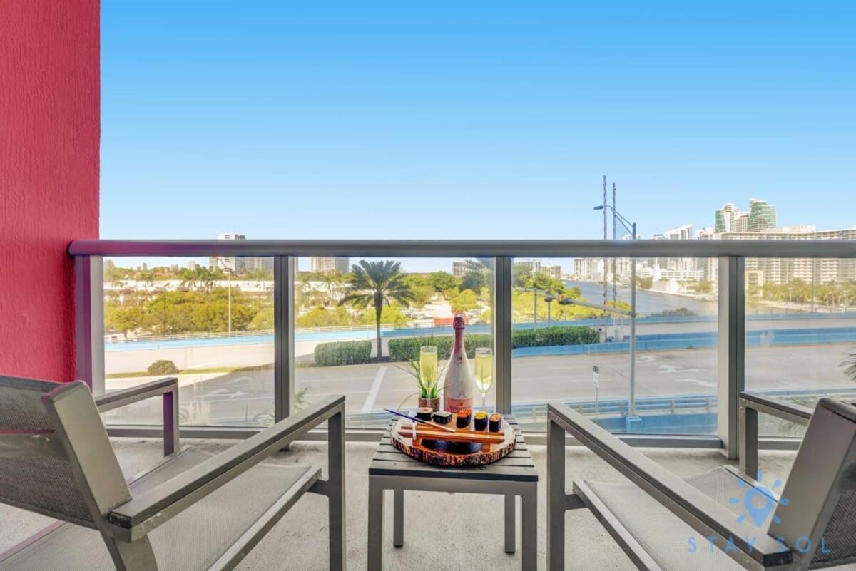 Balcony - Pool - Near Beach - Gym Hallandale Beach Exterior photo